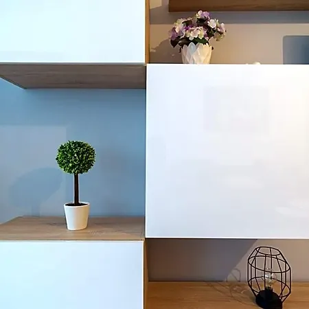 Azure Apartament *